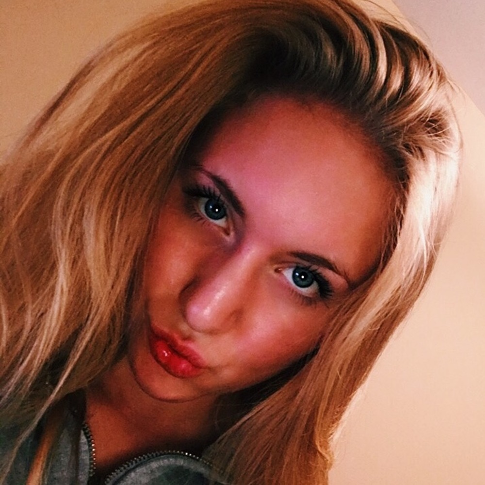 Meet your Posher, Maddie